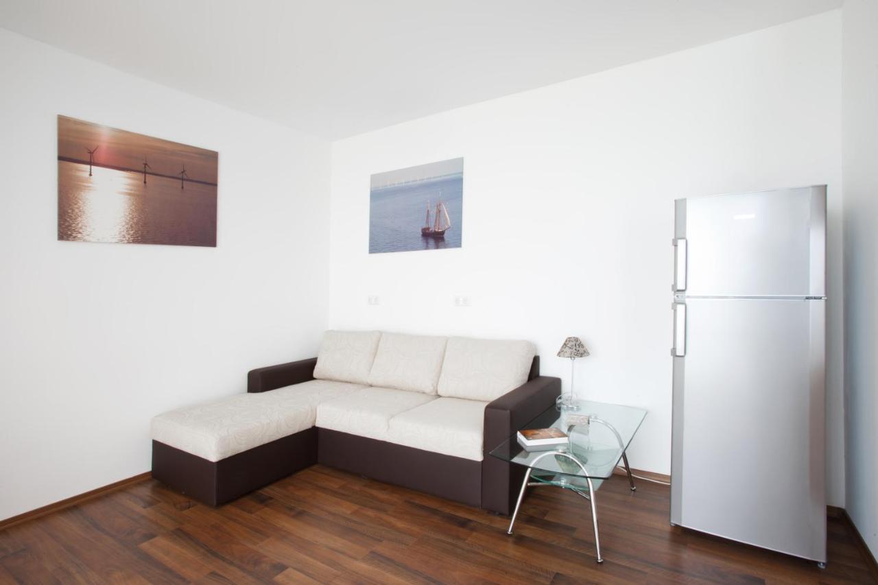 Vilmar Aparthotel Pomorie Esterno foto